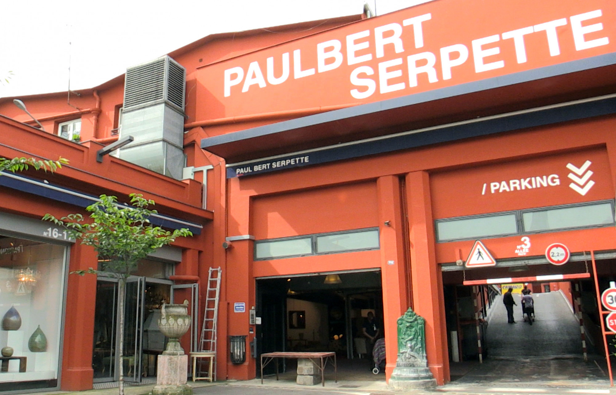 Paul Bert Serpette — Puces de Saint-Ouen